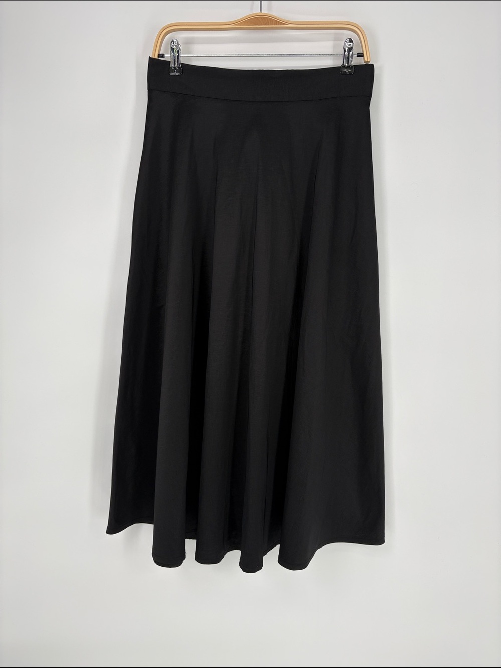 🍔 Ronni Nicole Evening Black A-Line Midi Skirt